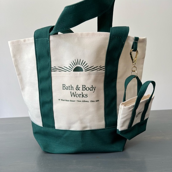 Bath & Body Works Heritage Tote - Picture 1 of 7